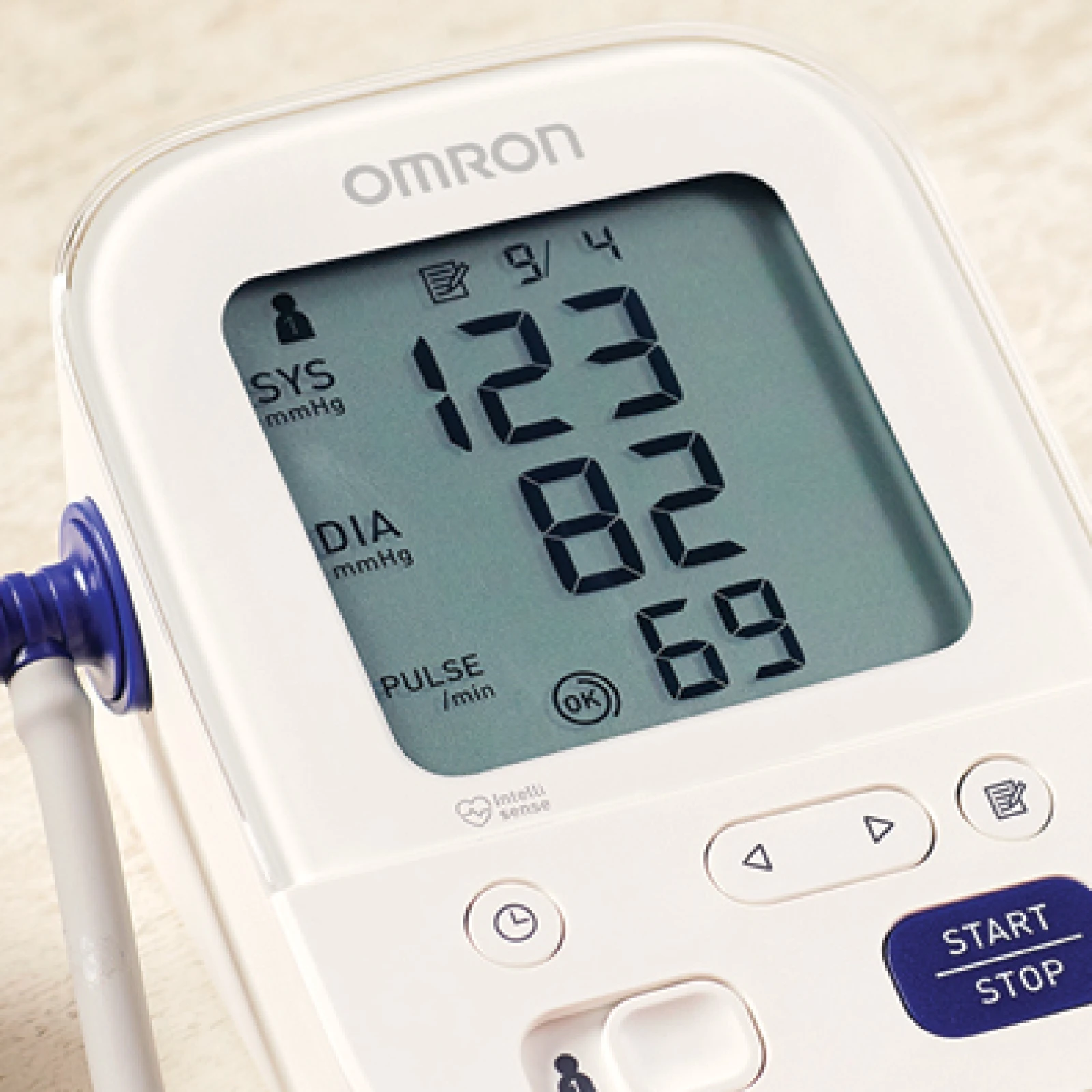 Omron M3 Comfort Upper Arm Blood Pressure Monitor (HEM-7155-E) - Image 6